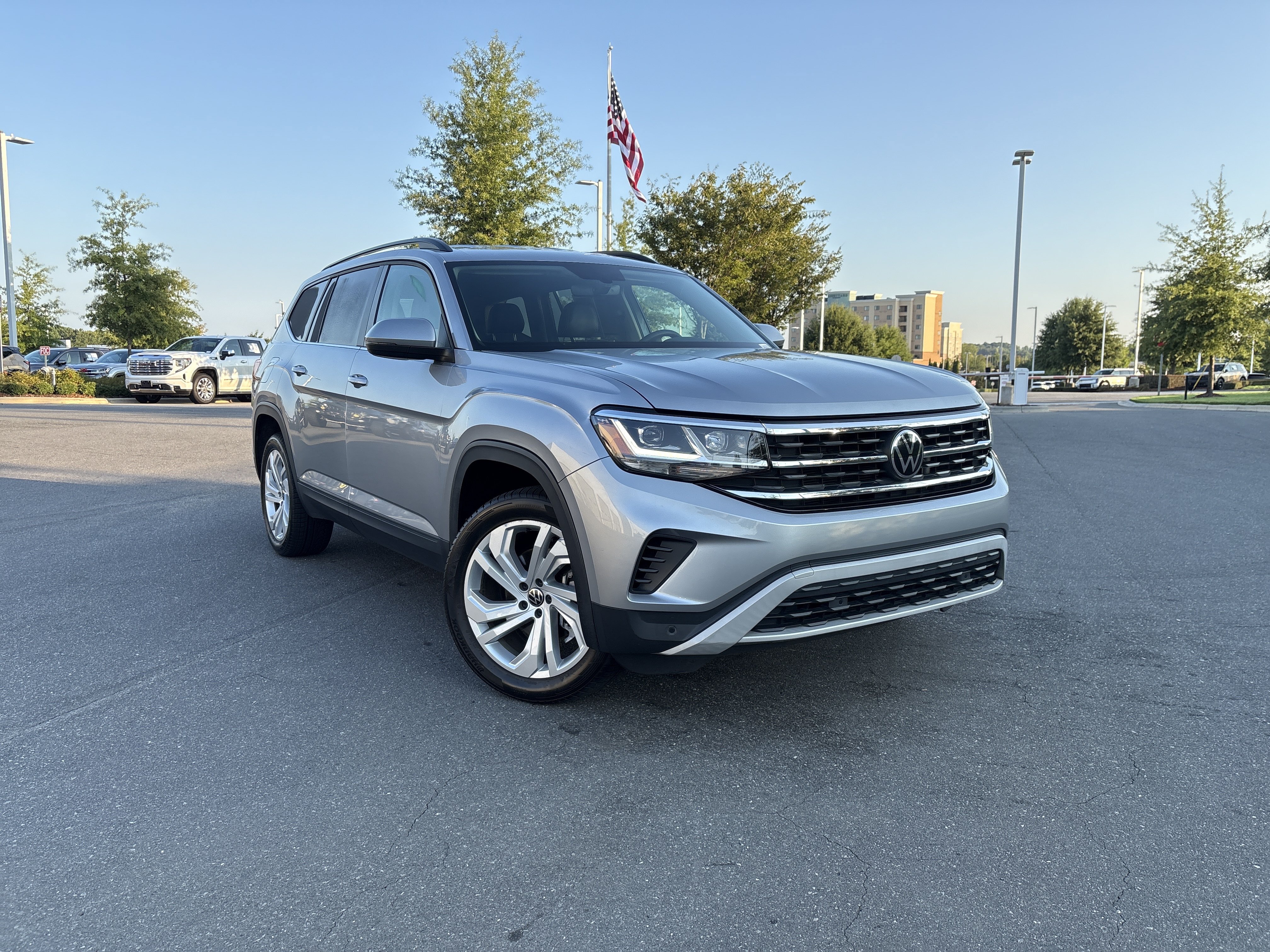2023 Volkswagen Atlas 3.6L V6 SE w/Technology SUV