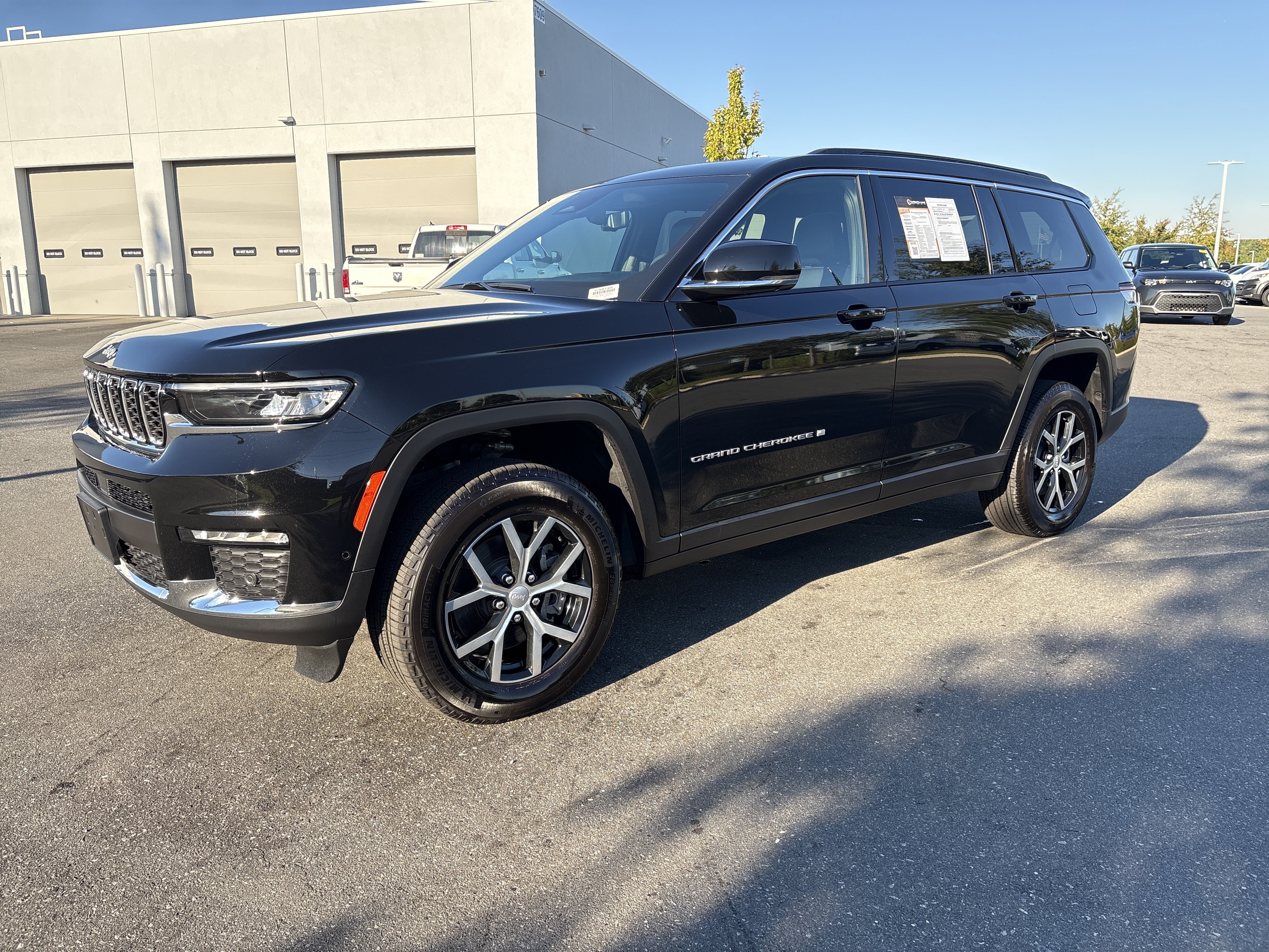 Used 2025 Jeep Grand Cherokee L Limited SUV