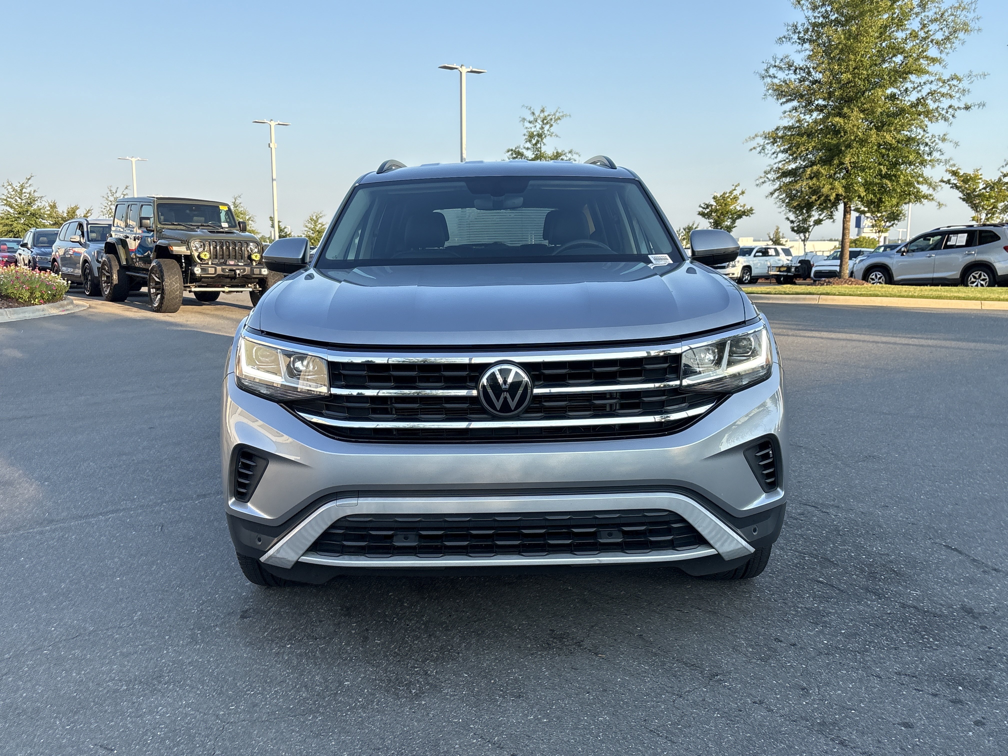 Used 2023 Volkswagen Atlas 3.6L V6 SE w/Technology SUV