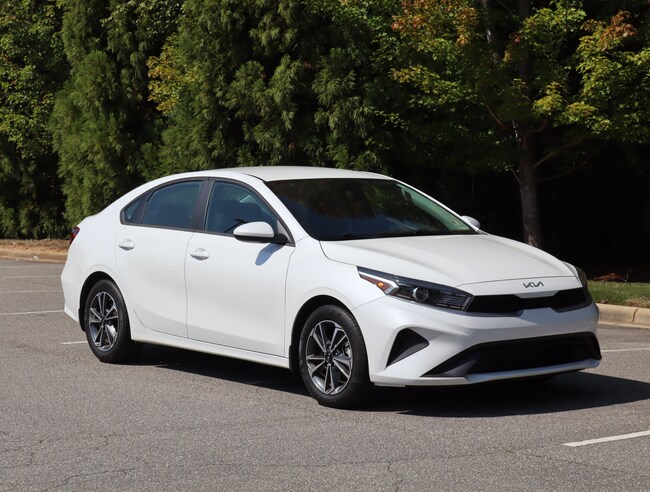 2024 Kia Forte LXS Sedan