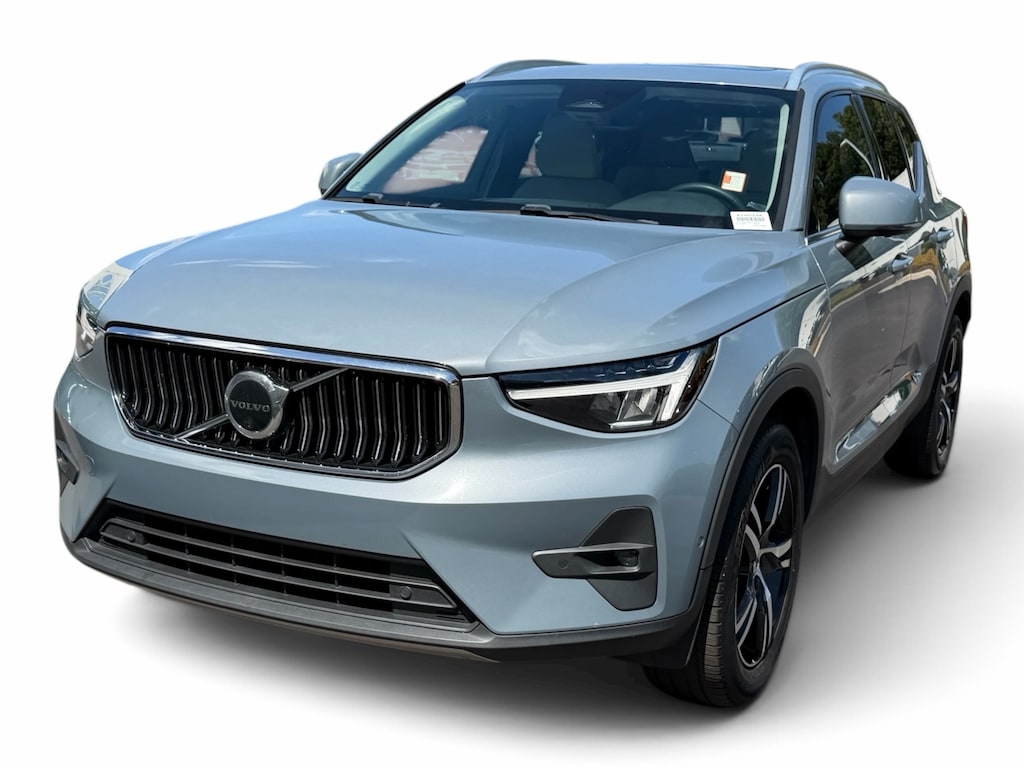 Used 2023 Volvo XC40 Plus Bright Theme SUV