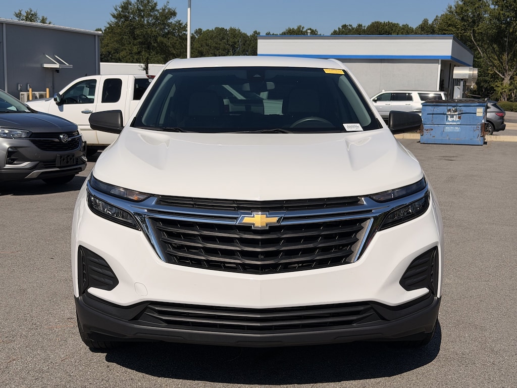 Used 2022 Chevrolet Equinox LS SUV
