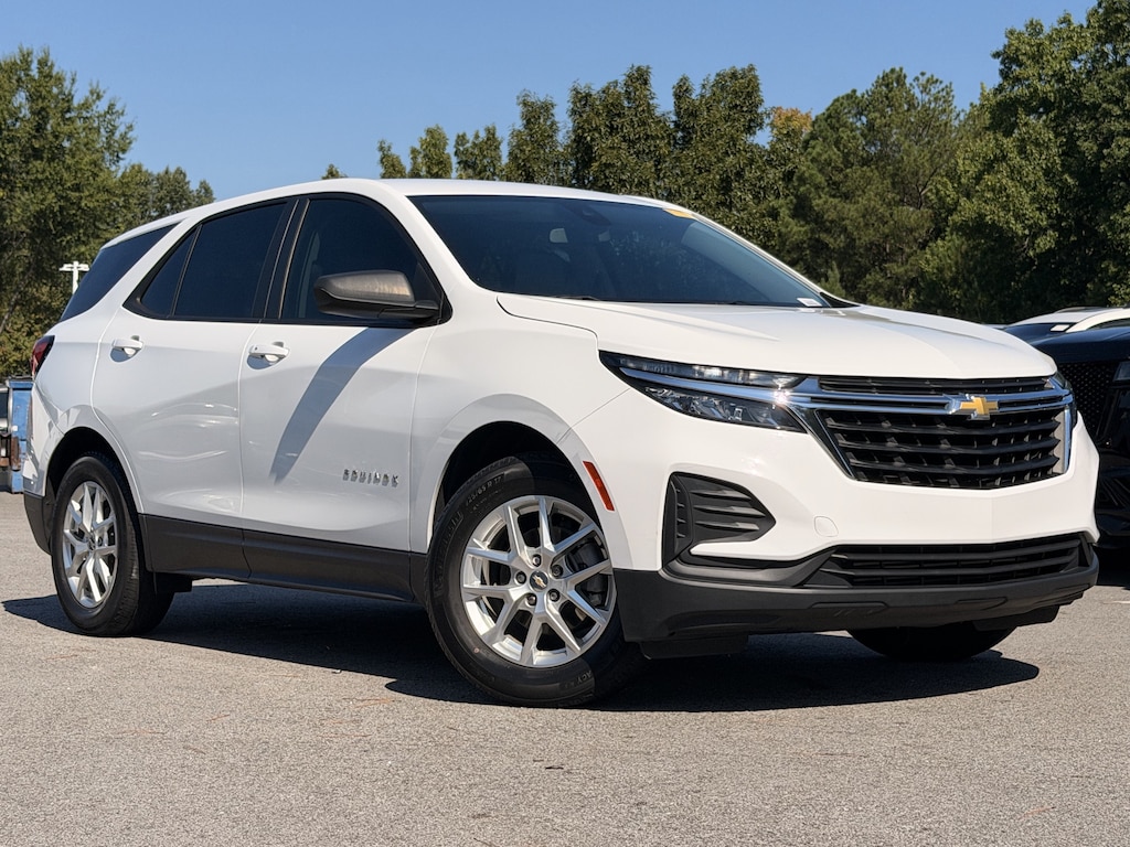 Used 2022 Chevrolet Equinox LS SUV
