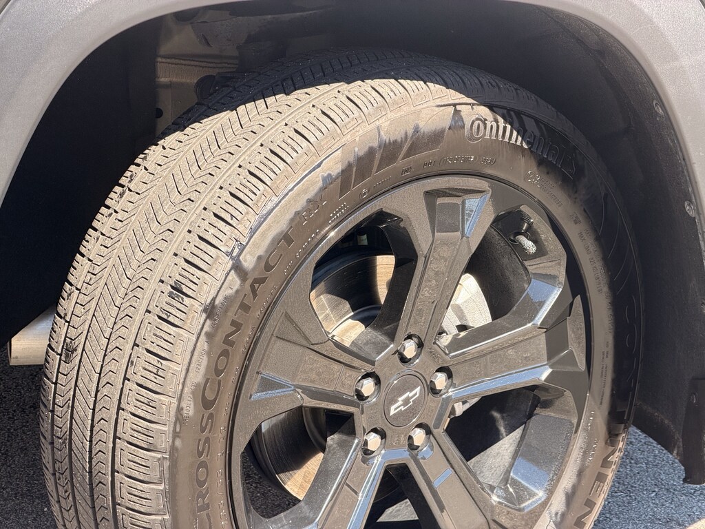 Used 2025 Chevrolet Equinox FWD LT SUV