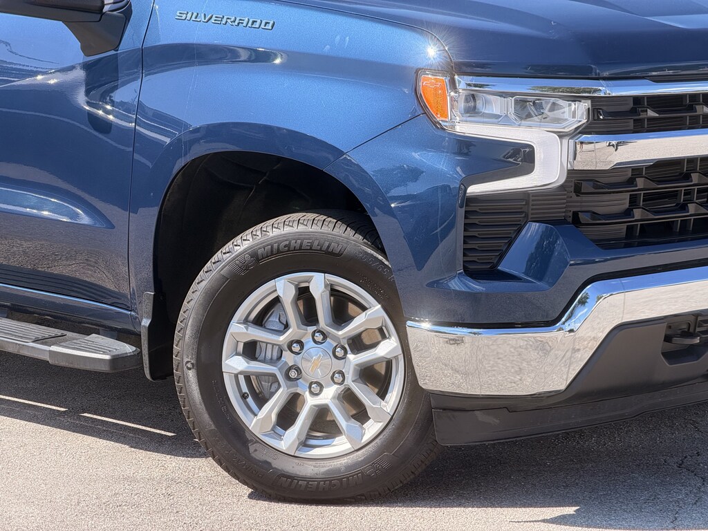 Used 2023 Chevrolet Silverado 1500 LT Pickup