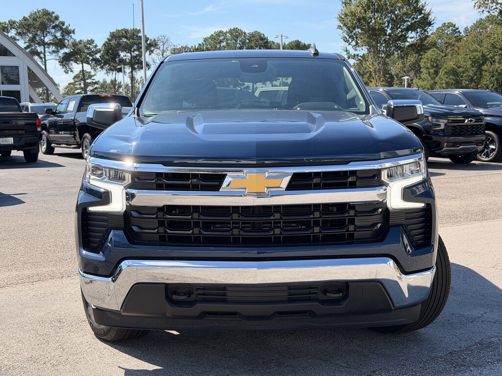 Used 2023 Chevrolet Silverado 1500 LT Pickup