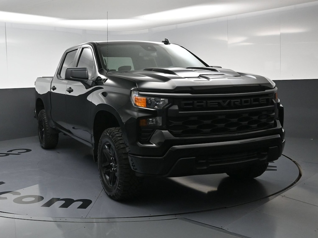 Used 2023 Chevrolet Silverado 1500 Custom Trail Boss Pickup
