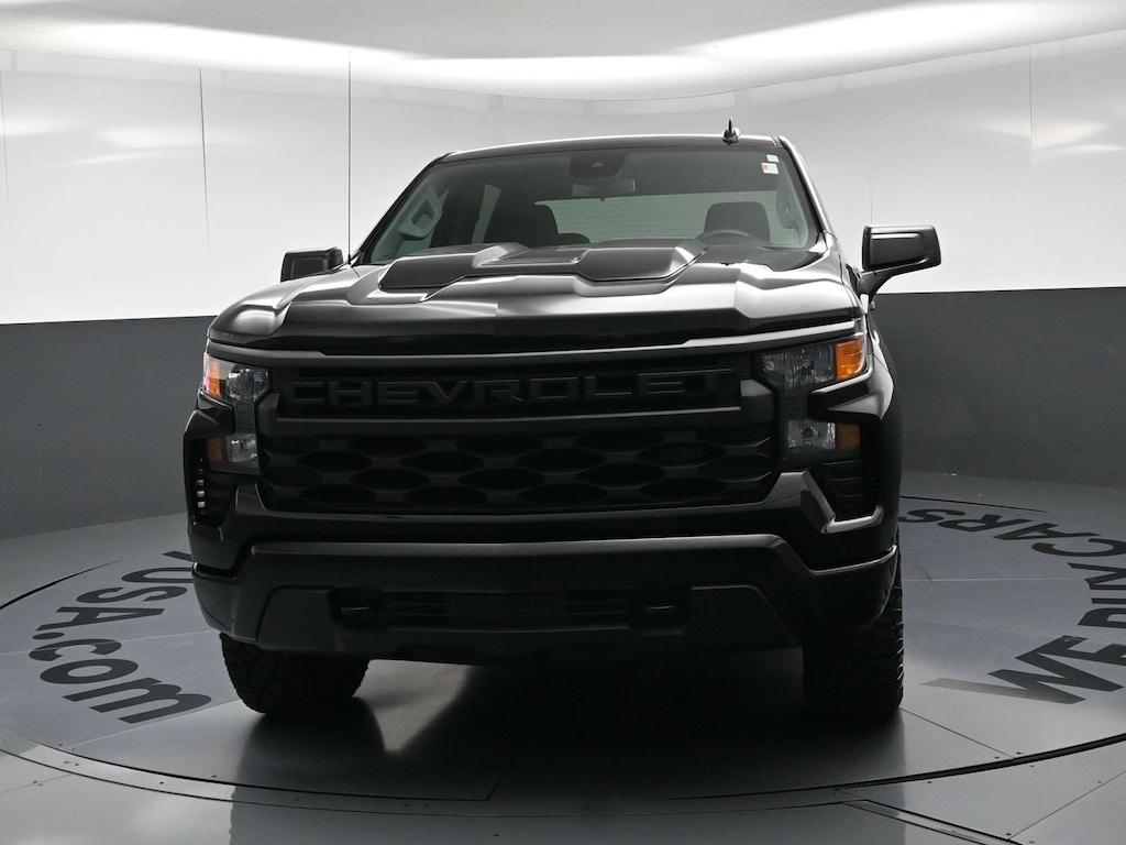 Used 2023 Chevrolet Silverado 1500 Custom Trail Boss Pickup