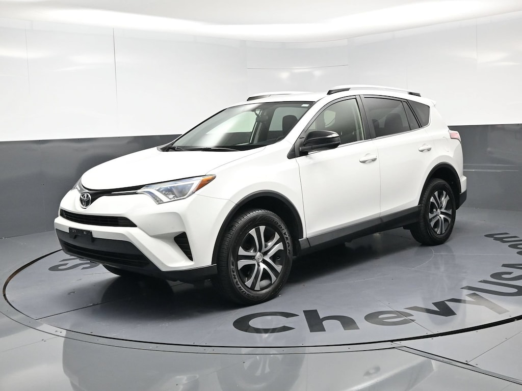 Used 2016 Toyota RAV4 LE SUV
