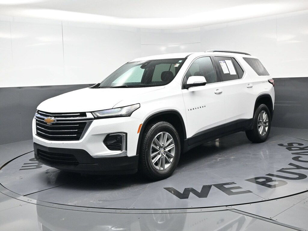 Used 2023 Chevrolet Traverse LT Cloth SUV