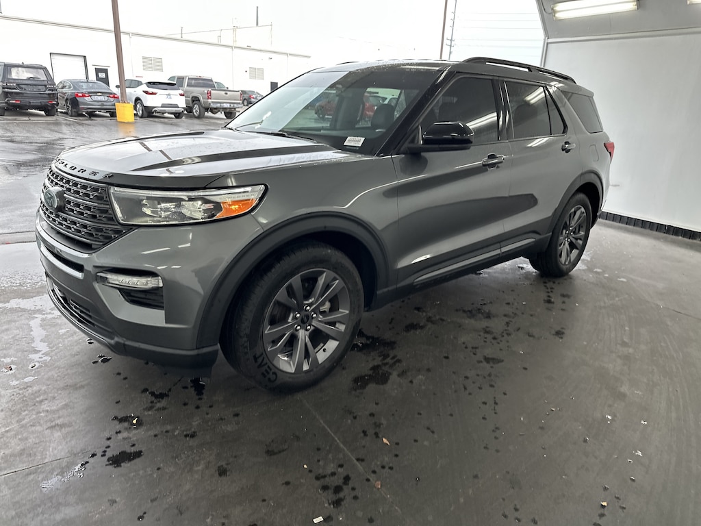 Used 2024 Ford Explorer XLT SUV