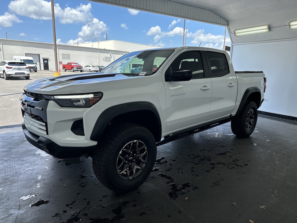 Used 2023 Chevrolet Colorado 4WD ZR2 Pickup