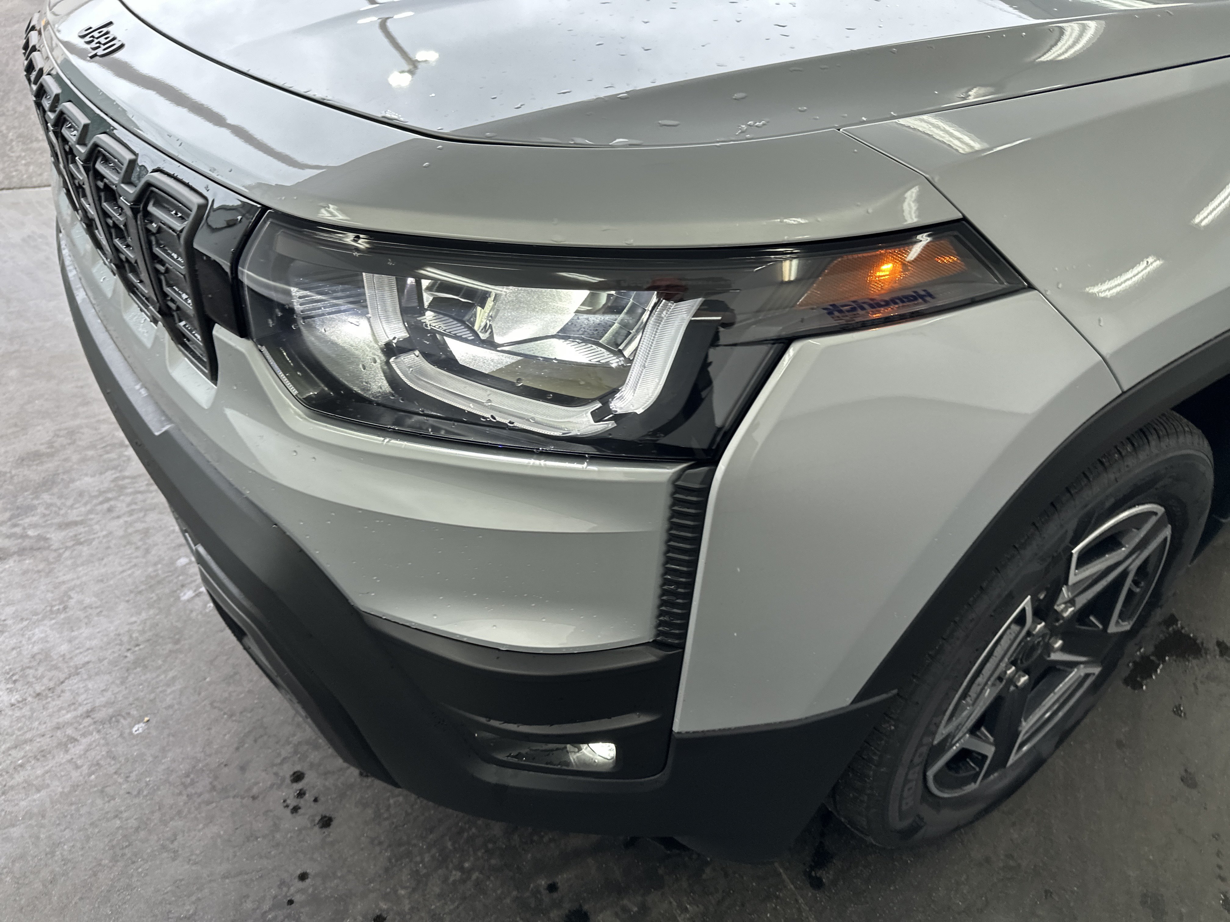 Used 2026 Jeep Cherokee Laredo SUV