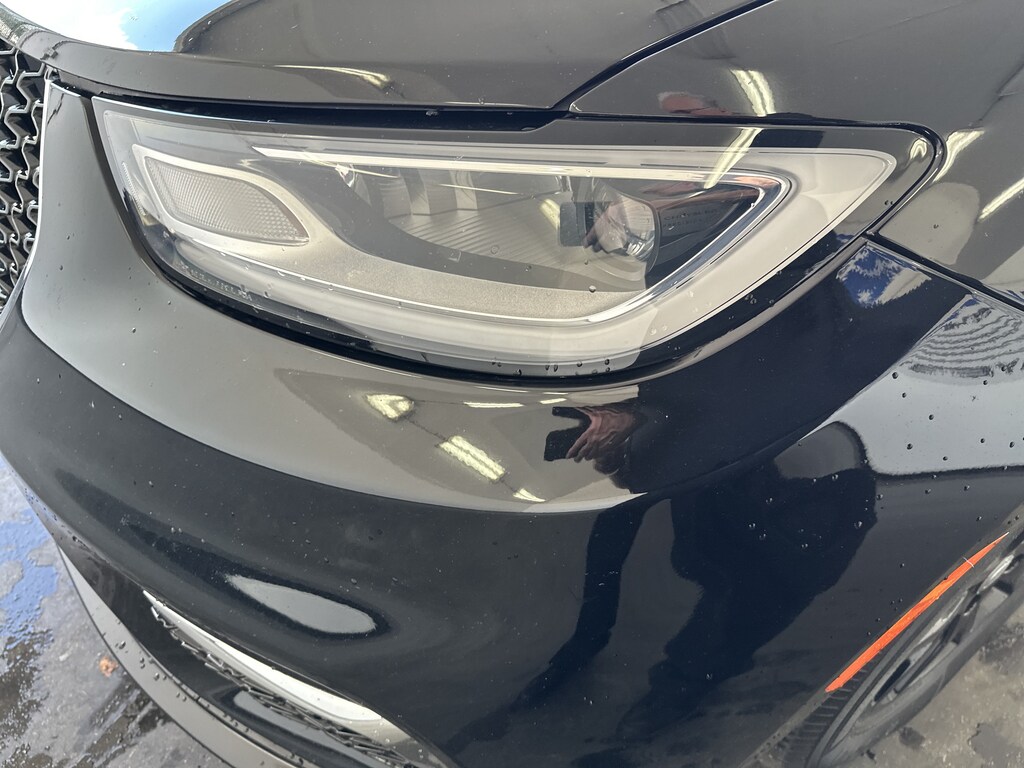 Used 2024 Chrysler Pacifica Touring L Minivan