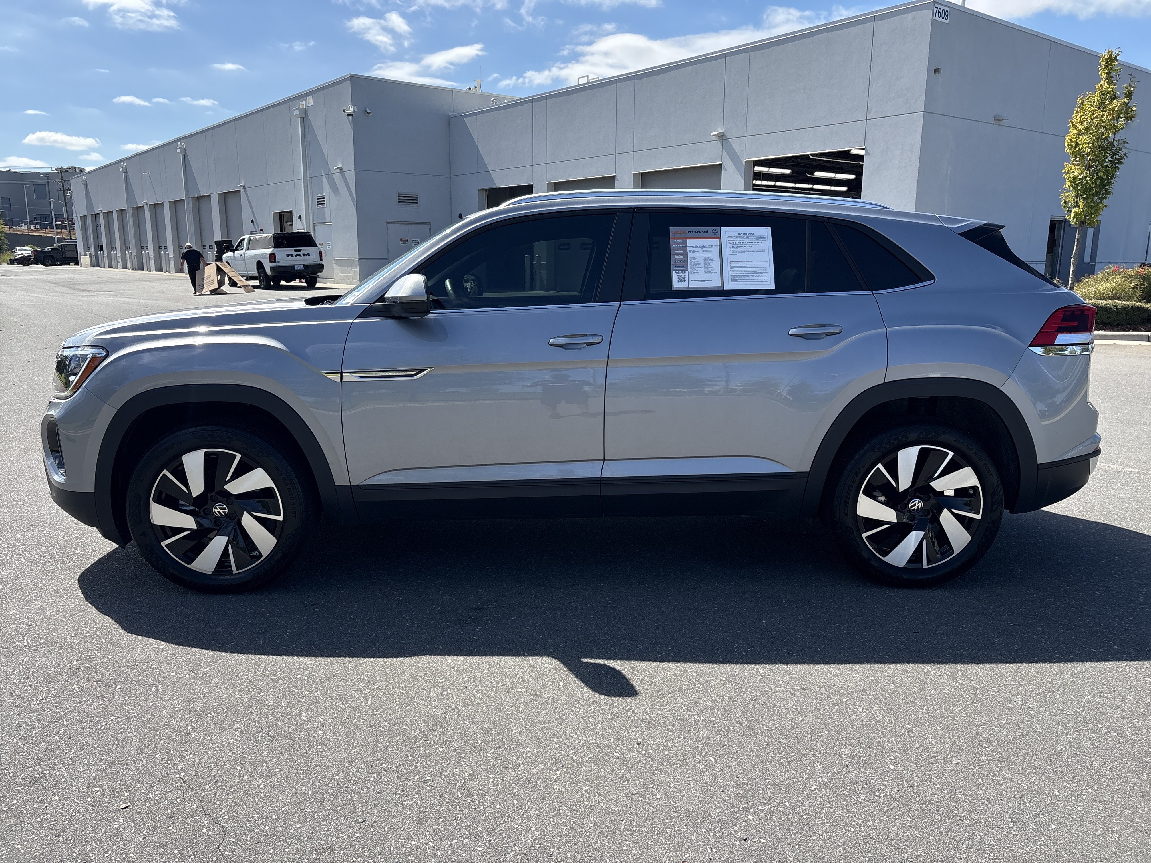 Certified 2025 Volkswagen Atlas Cross Sport 2.0T SE w/Technology SUV