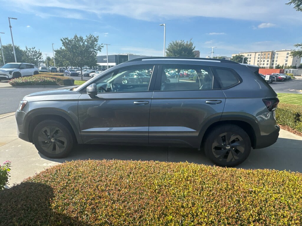 Used 2025 Volkswagen Taos 1.5T S SUV