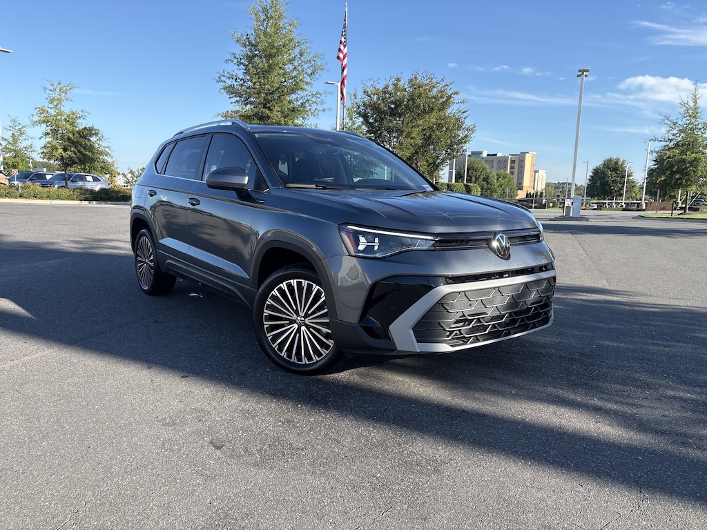 Certified 2026 Volkswagen Taos 1.5T SE SUV