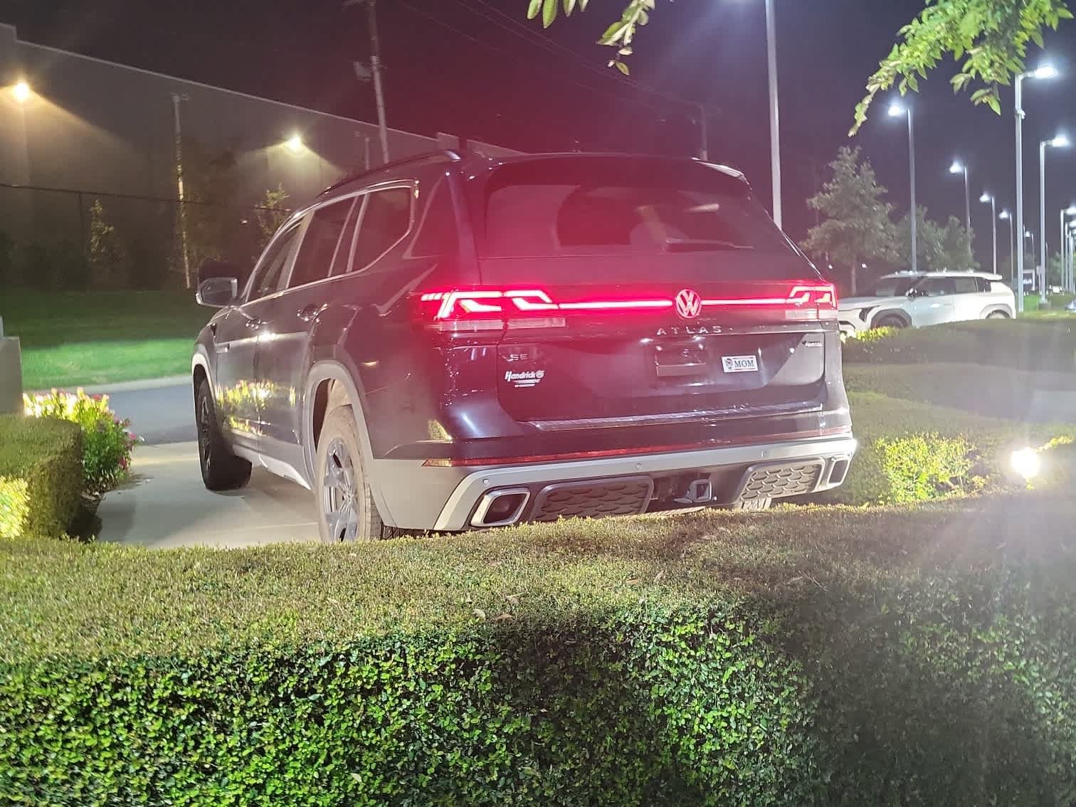 Used 2024 Volkswagen Atlas 2.0T Peak Edition SE w/Technology SUV