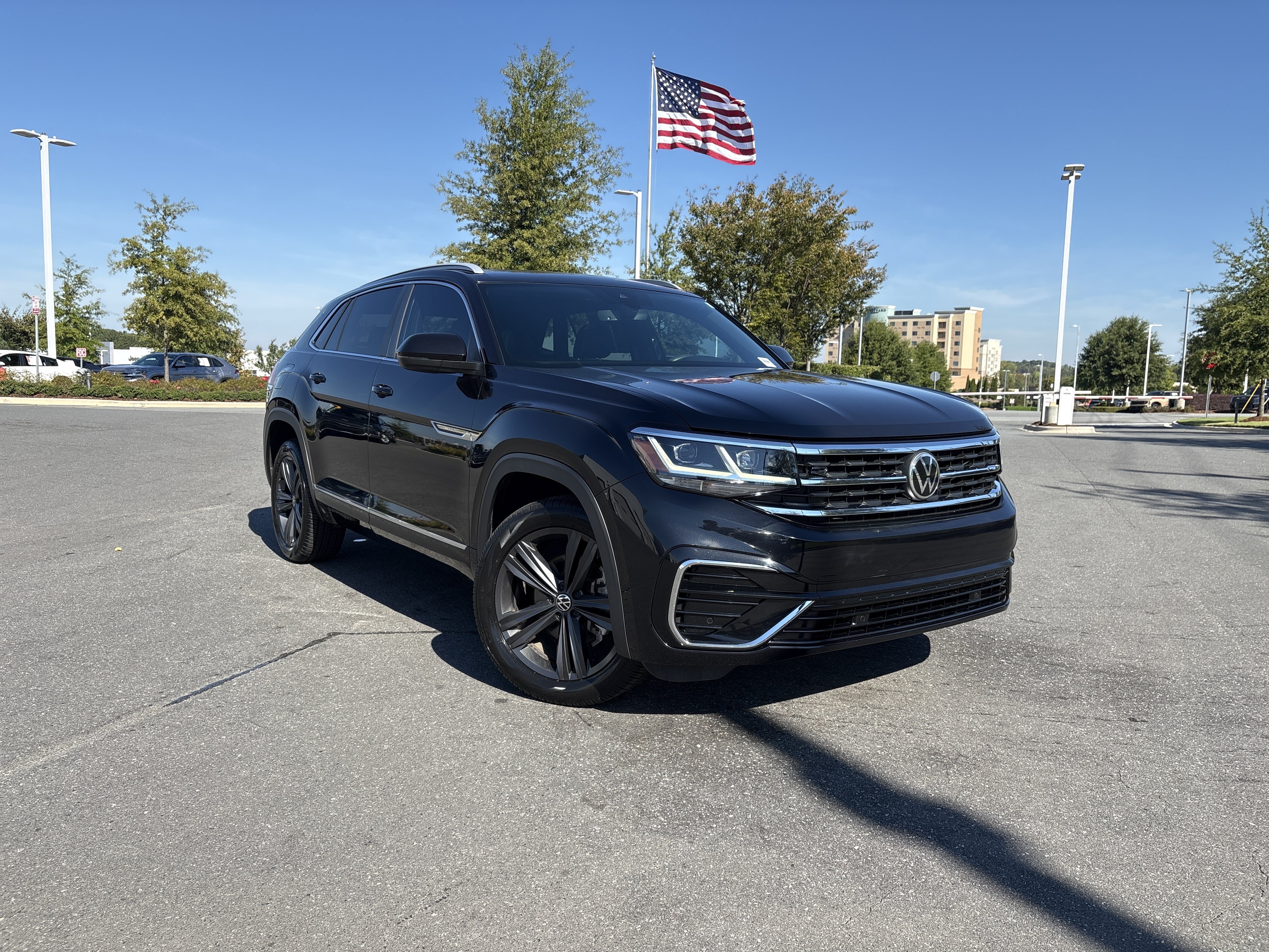 Certified 2022 Volkswagen Atlas Cross Sport 2.0T SEL R-Line SUV