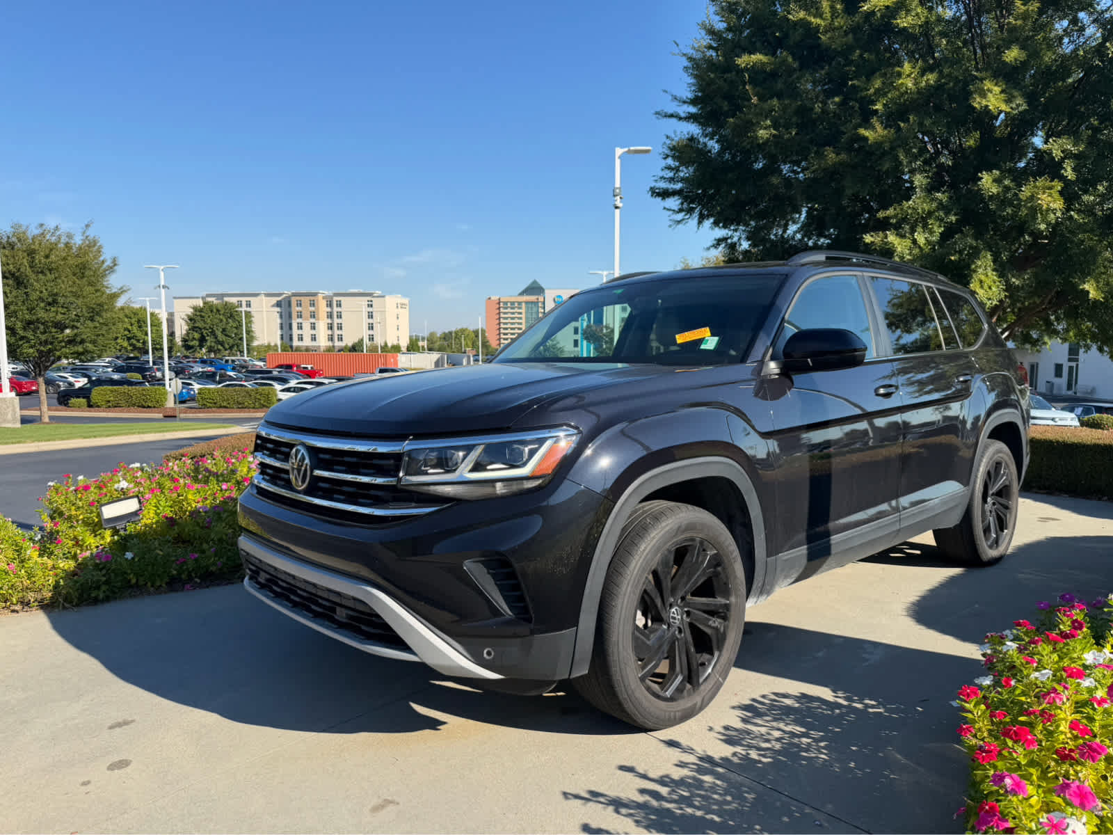 Certified 2022 Volkswagen Atlas 3.6L V6 SE w/Technology SUV