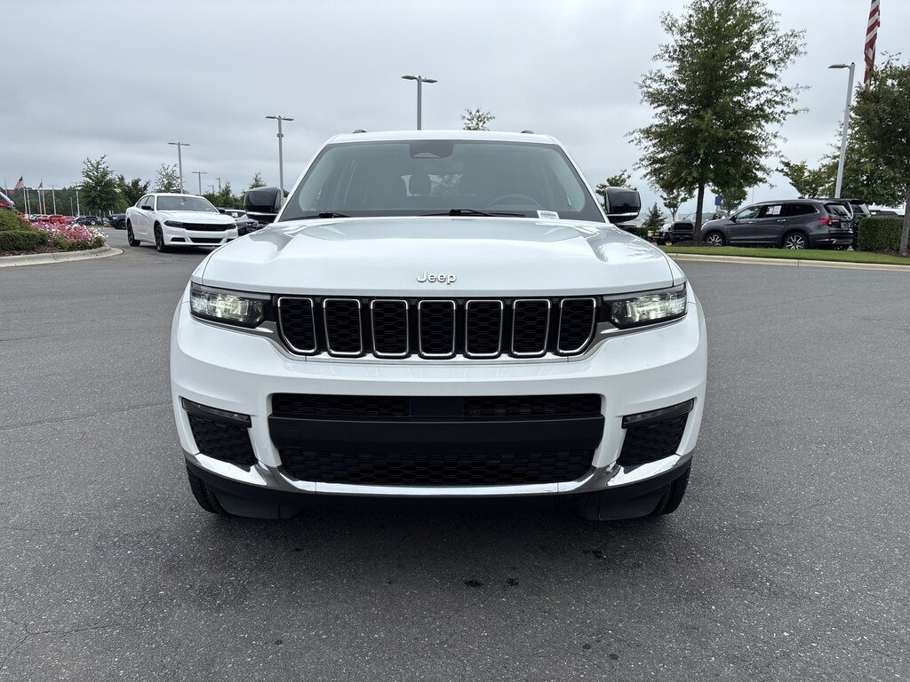 Used 2022 Jeep New Grand Cherokee Limited SUV