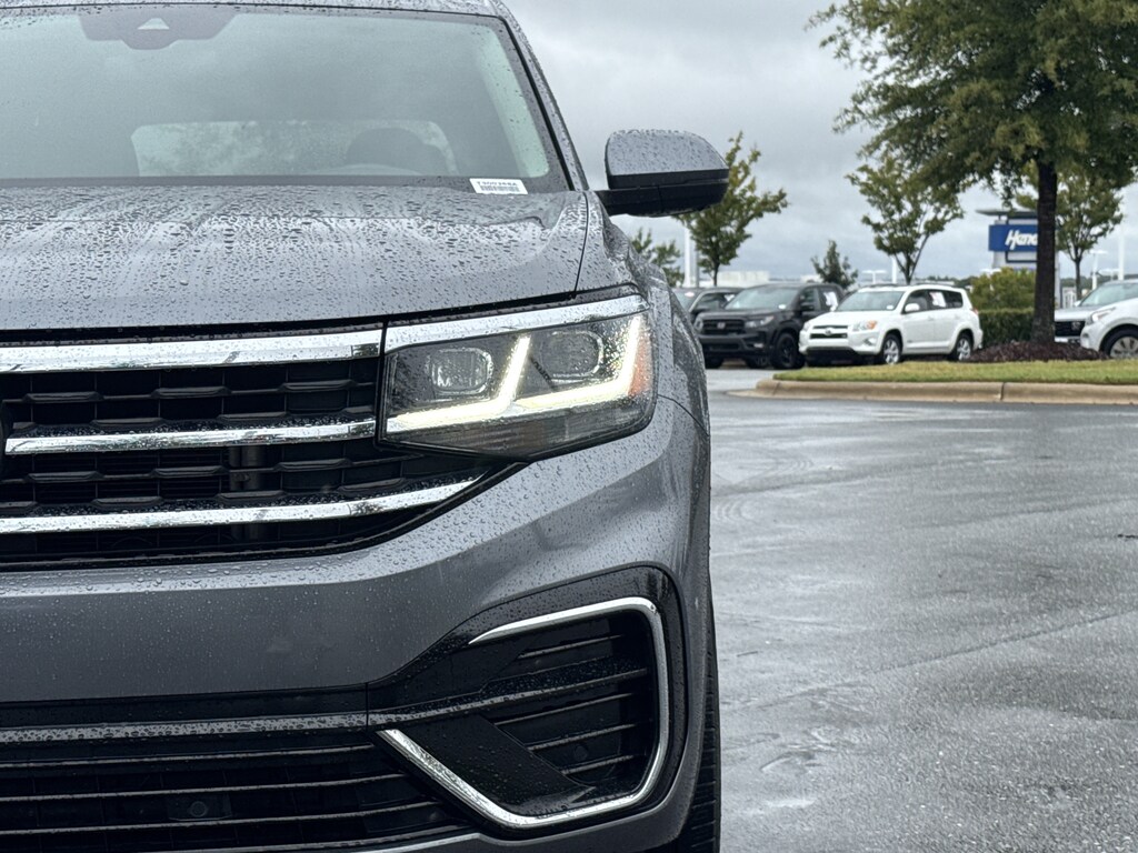 Used 2023 Volkswagen Atlas 3.6L V6 SEL Premium R-Line SUV