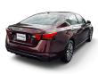 2024 Nissan Altima 2.5 SV Sedan