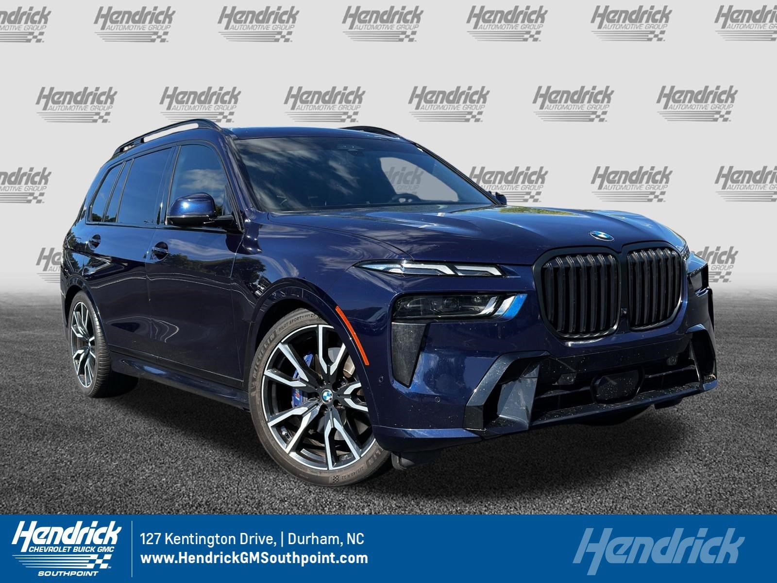 2023 BMW X7