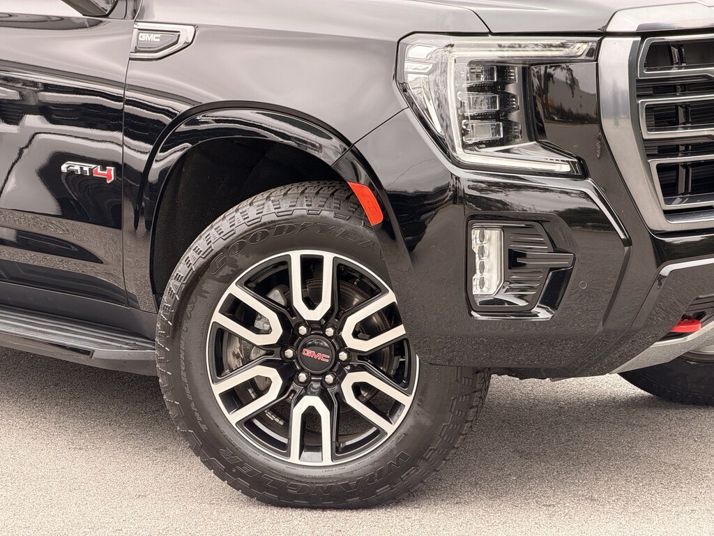 Used 2023 GMC Yukon AT4 SUV