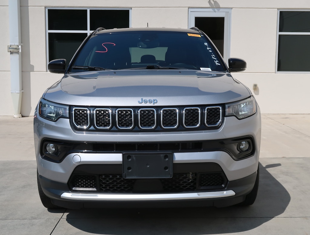 Used 2024 Jeep Compass Limited SUV