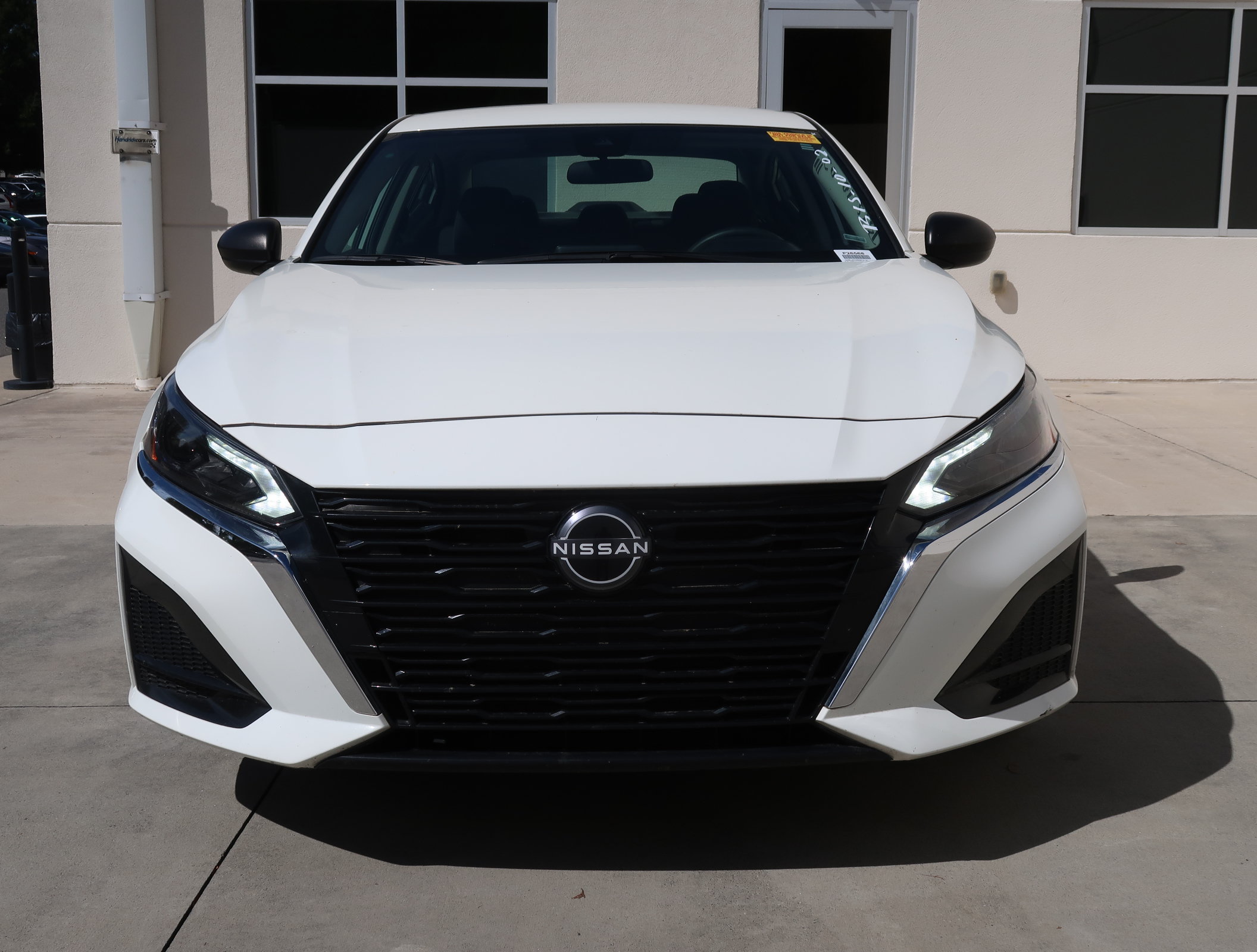 Used 2025 Nissan Altima SV Sedan
