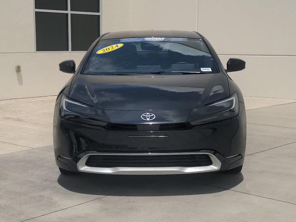 Used 2024 Toyota Prius Prime XSE Hatchback