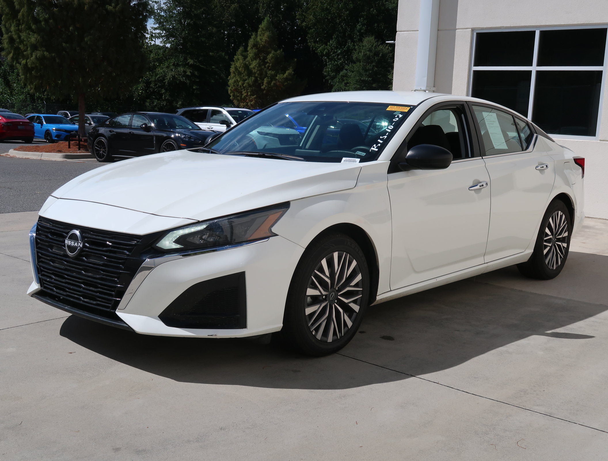 Used 2025 Nissan Altima SV Sedan