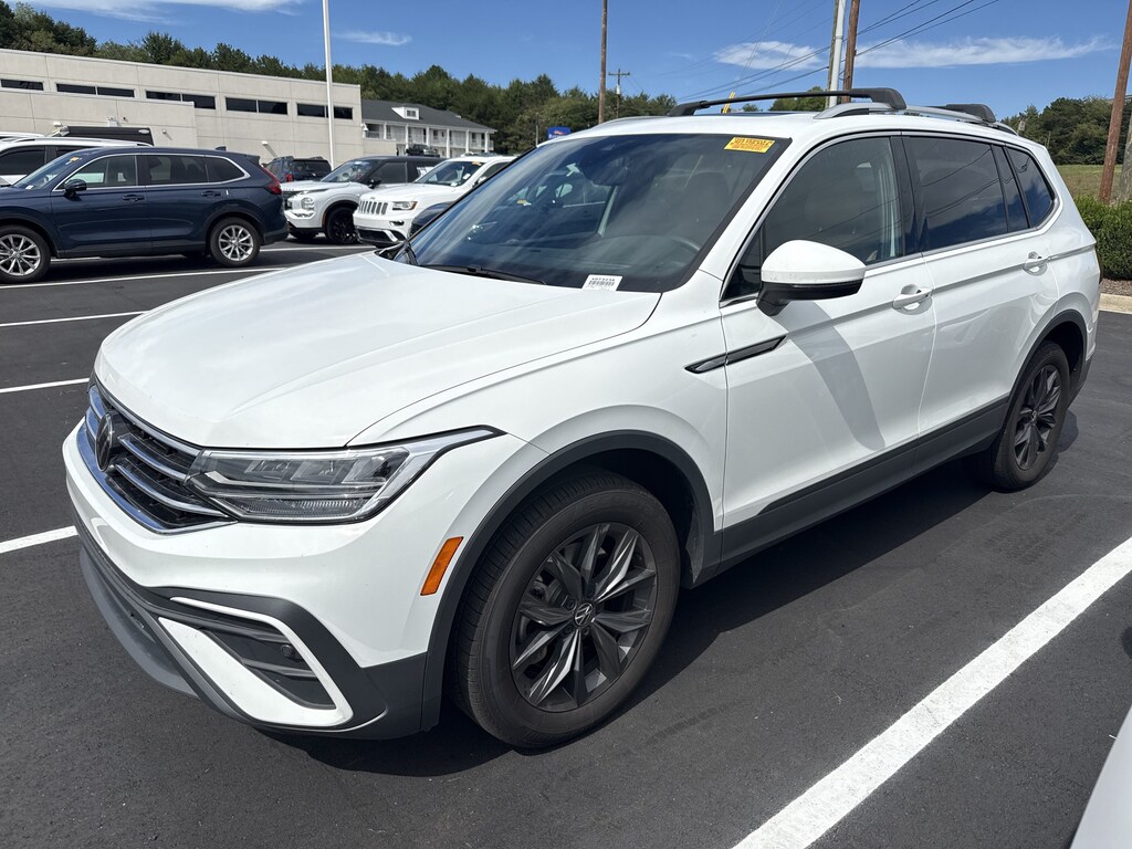 Used 2024 Volkswagen Tiguan 2.0T SE SUV