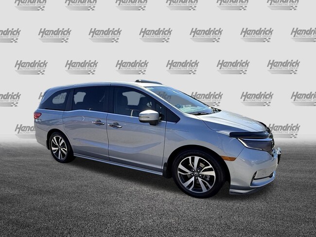 2024 Honda Odyssey Touring Van