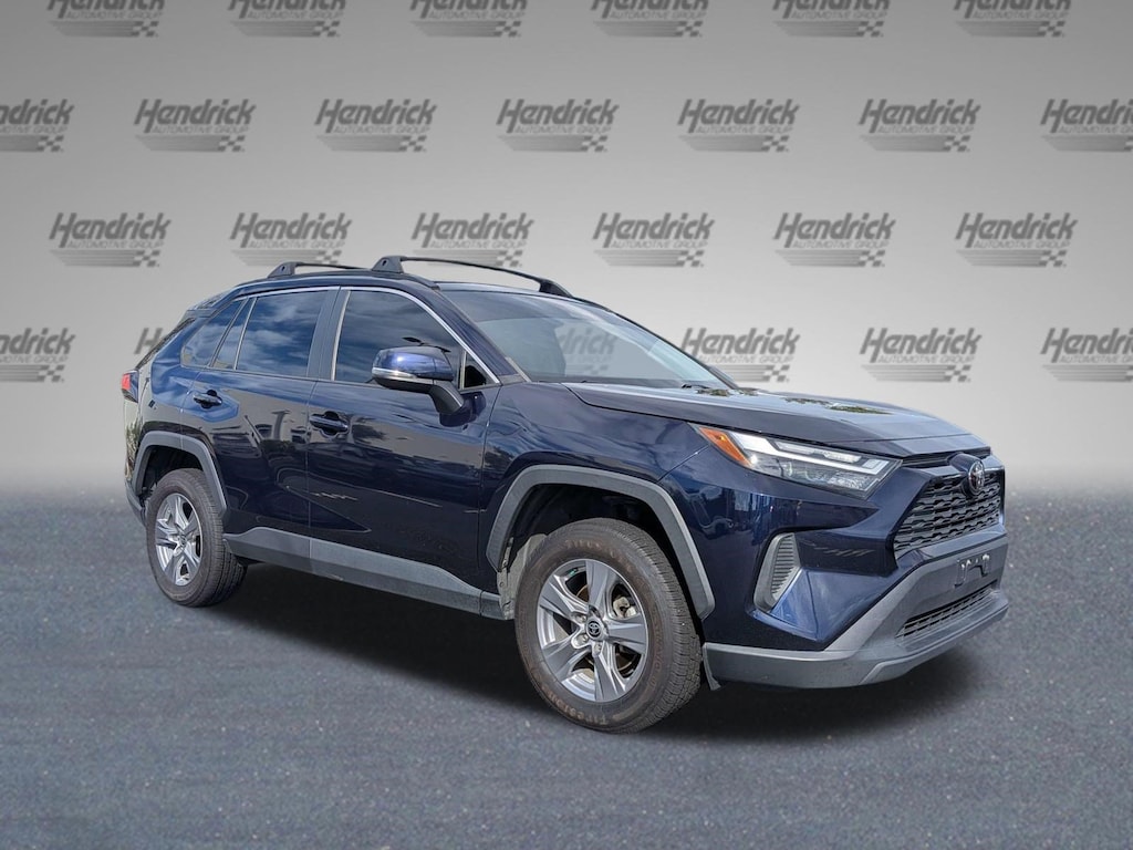 Used 2022 Toyota RAV4 XLE SUV