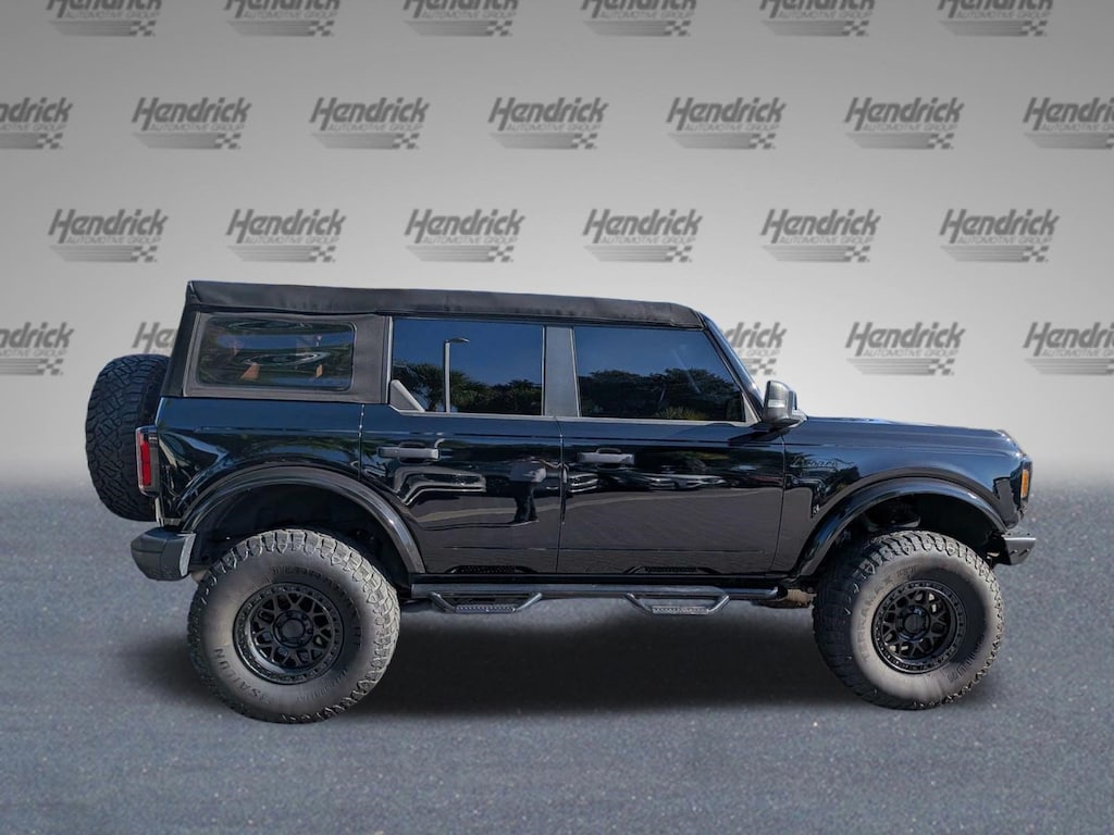 Used 2023 Ford Bronco Badlands Convertible