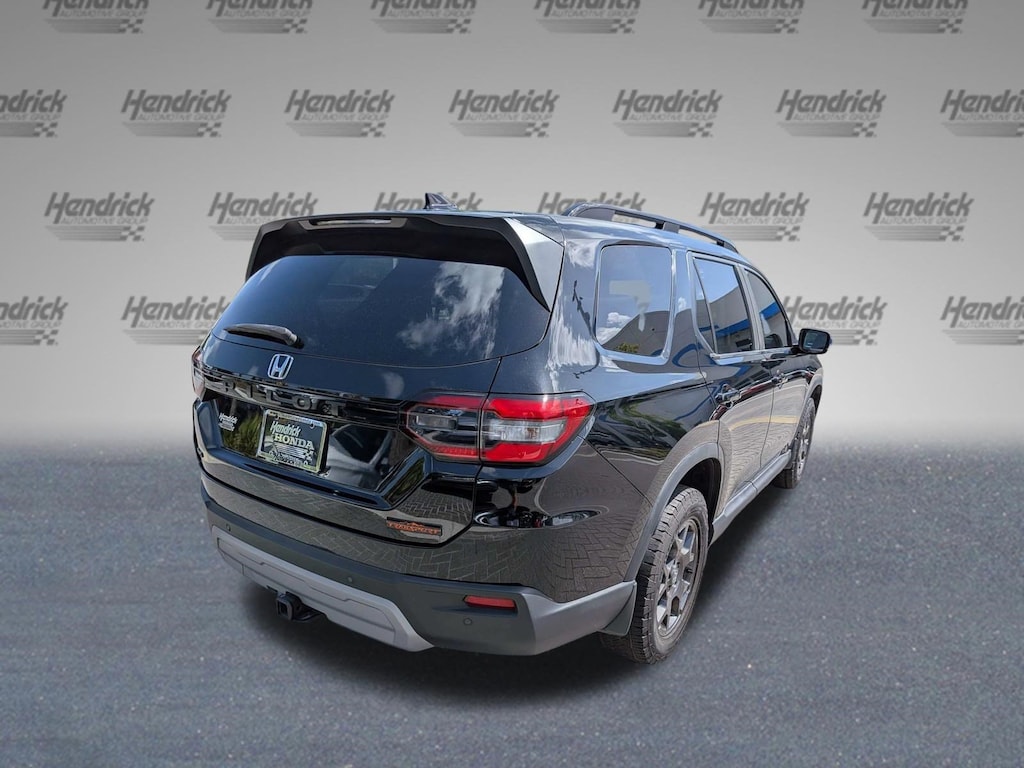Certified 2024 Honda Pilot TrailSport SUV