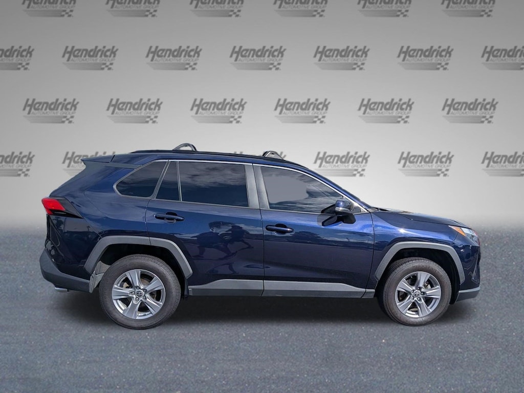 Used 2022 Toyota RAV4 XLE SUV
