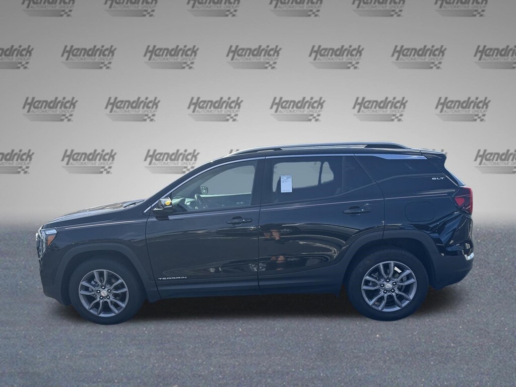 Used 2024 GMC Terrain SLT SUV