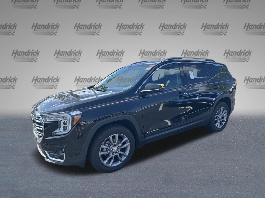 Used 2024 GMC Terrain SLT SUV