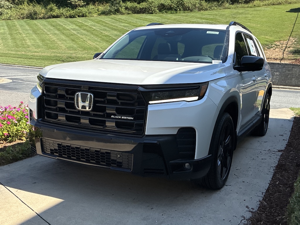 New 2026 Honda Pilot Black Edition SUV