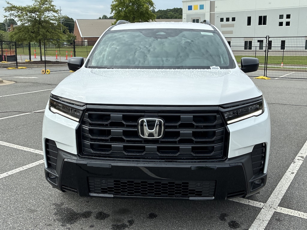New 2026 Honda Pilot Sport SUV