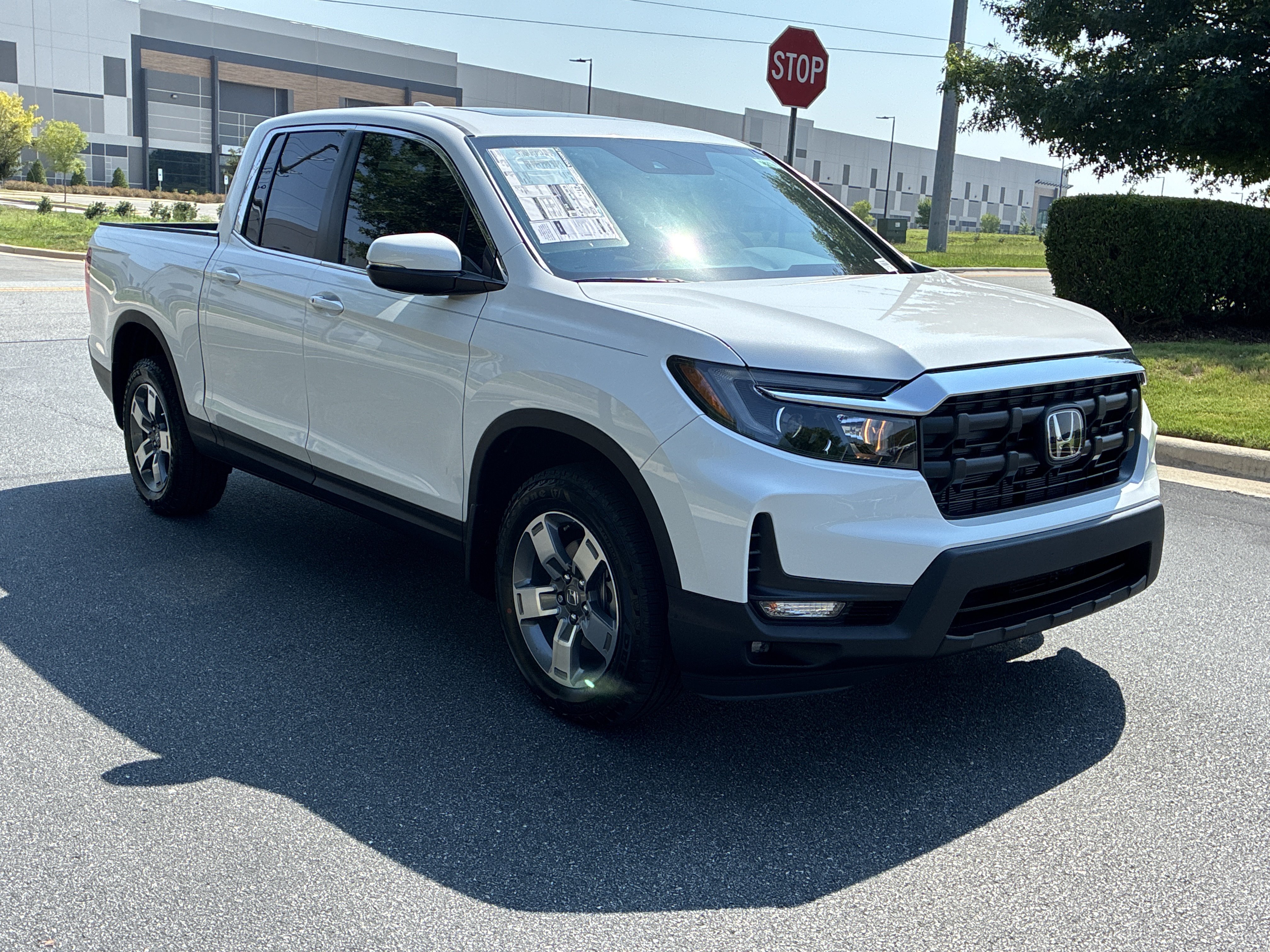 New 2026 Honda Ridgeline RTL Pickup