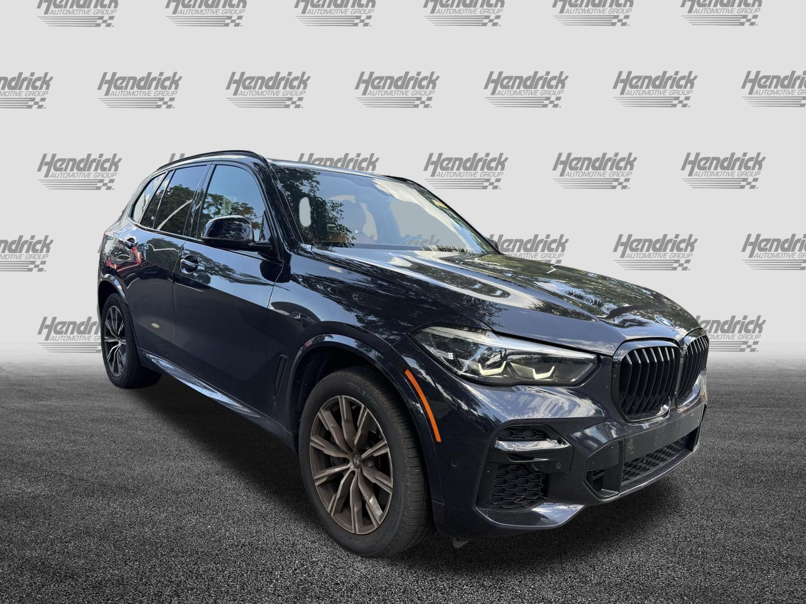 2022 BMW X5 M50i SUV