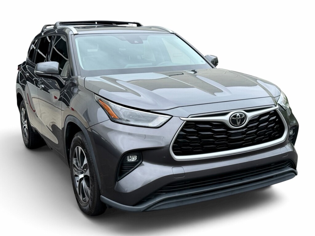 Used 2022 Toyota Highlander XLE SUV