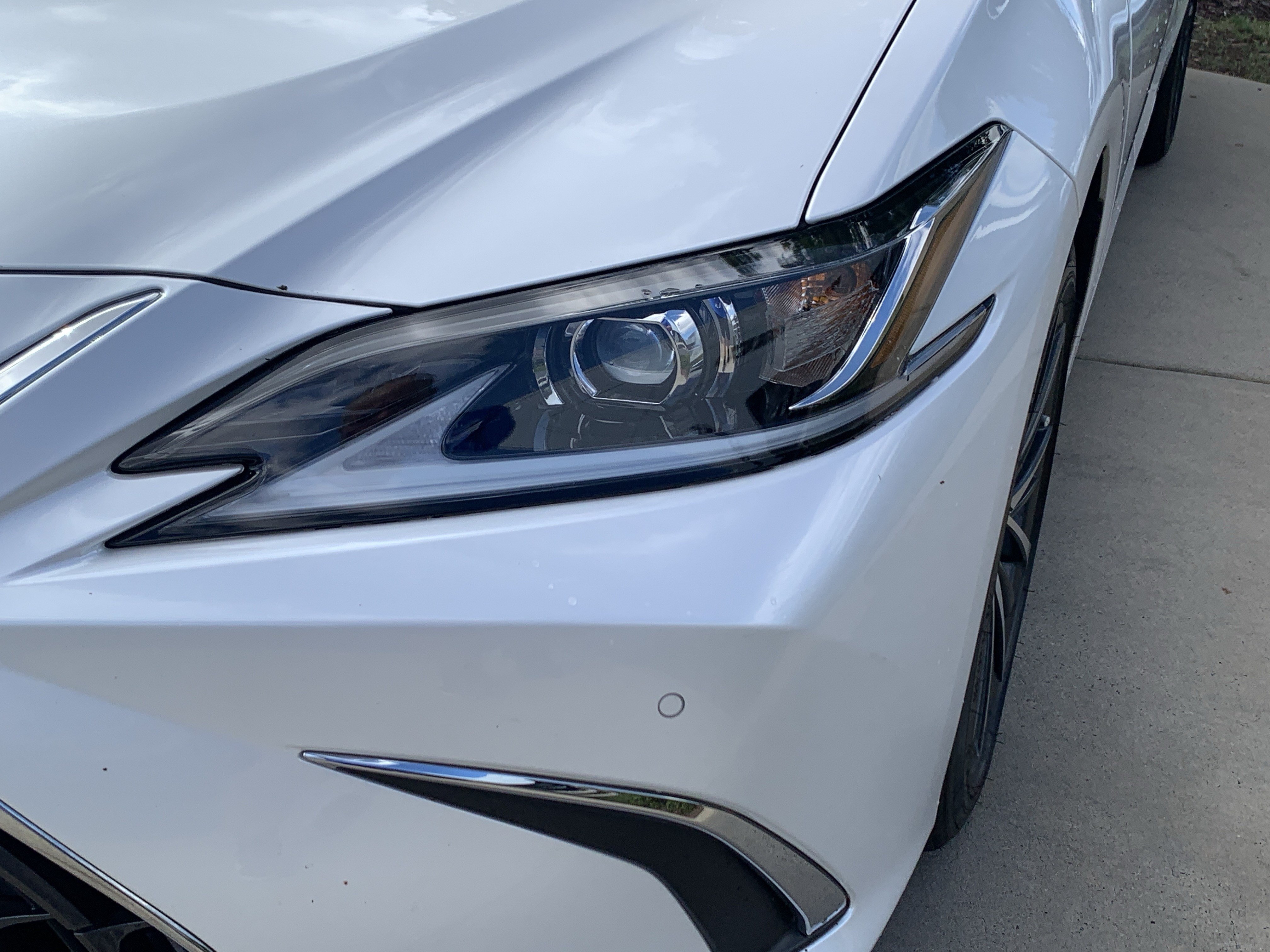 Used 2022 Lexus ES 350 Sedan