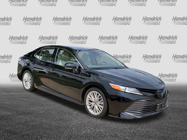 2019 Toyota Camry XLE Sedan