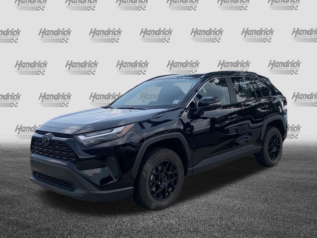 Used 2024 Toyota RAV4 XLE SUV