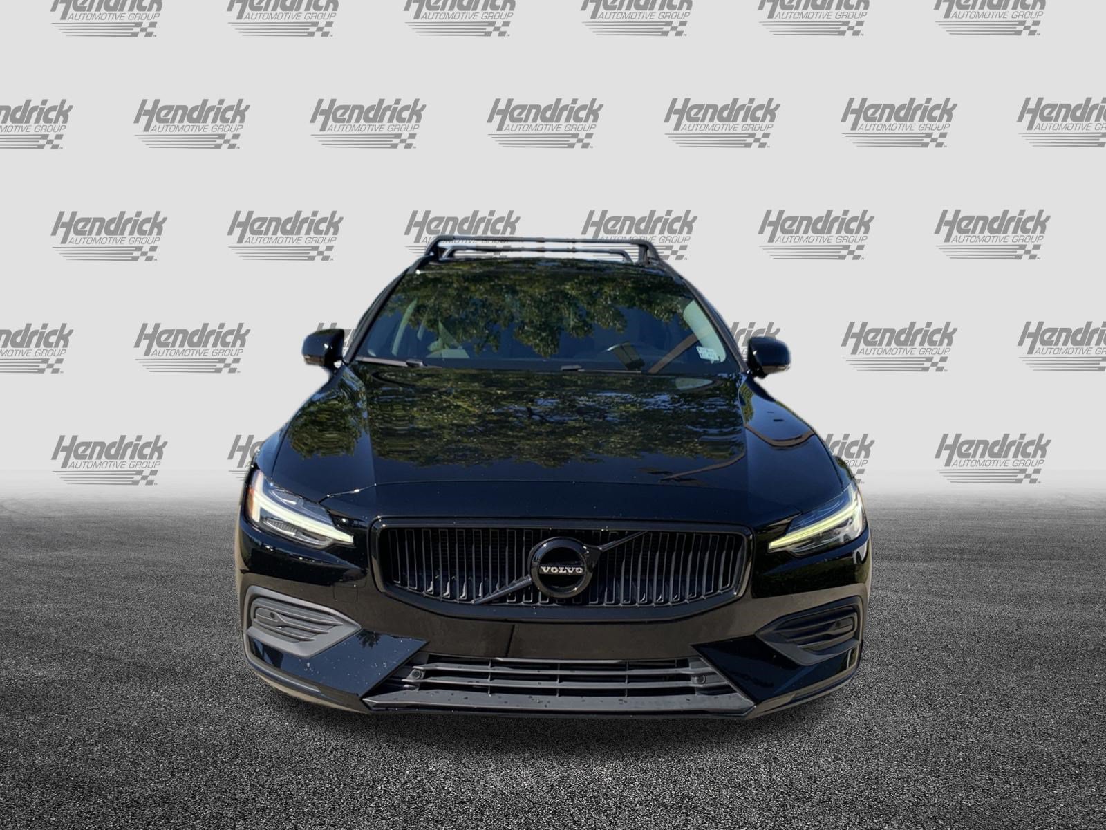 Used 2020 Volvo V60 Momentum Wagon